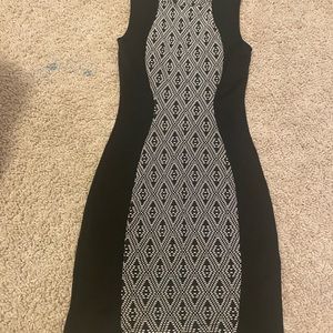 Formal form fitting dress H&M